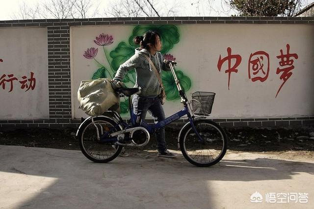 大街上回收廢品的人，一個月能賺多少錢？