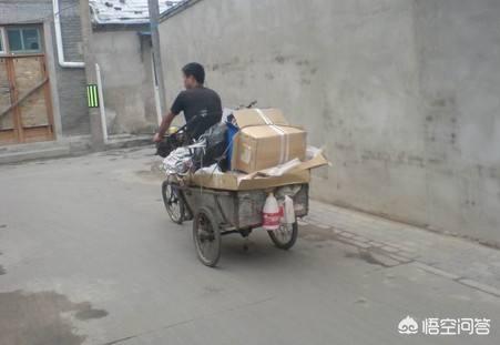 大街上回收廢品的人，一個月能賺多少錢？